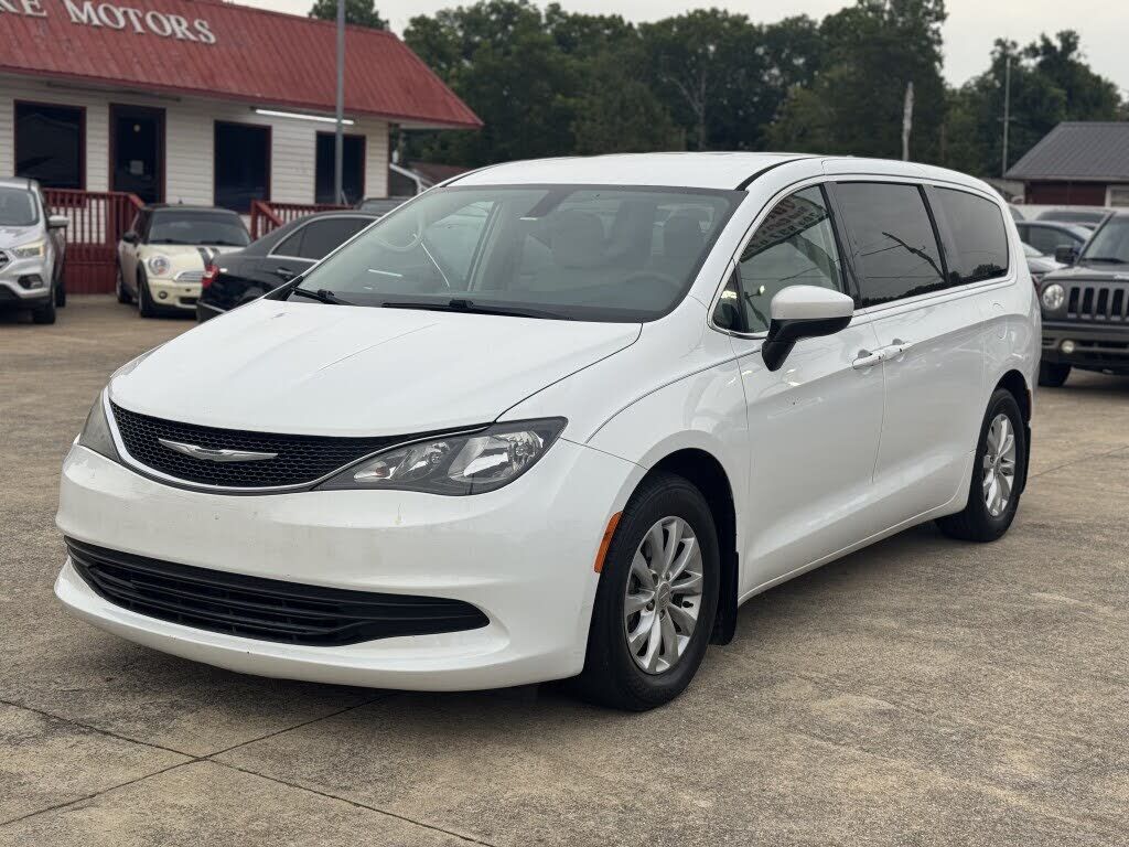 2017 CHRYSLER Pacifica