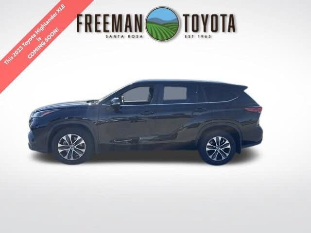2023 TOYOTA Highlander