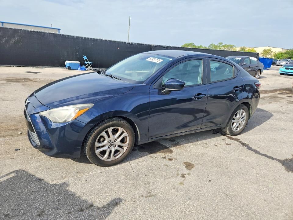 2017 TOYOTA Yaris