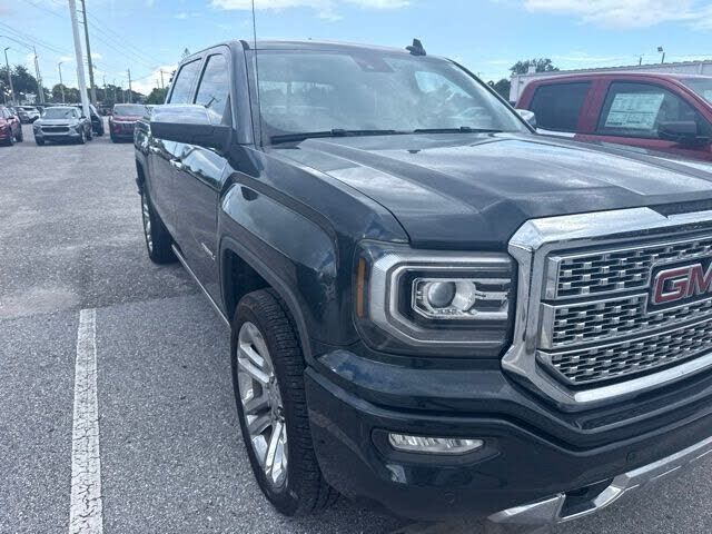 2017 GMC Sierra
