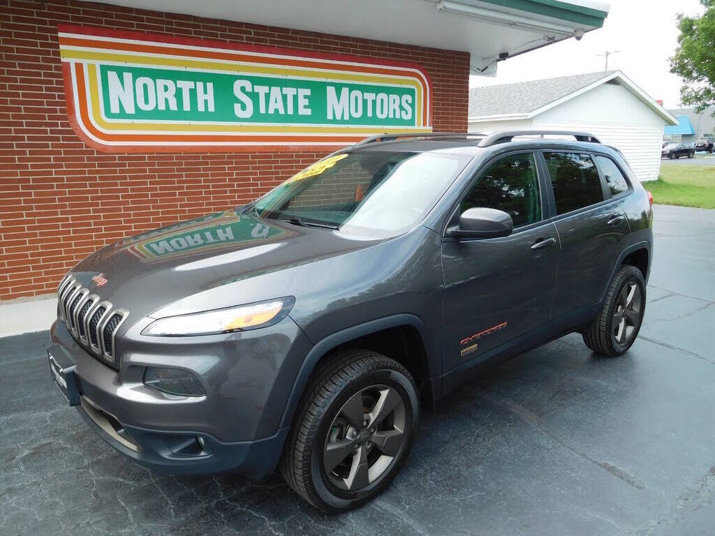 2017 JEEP Cherokee