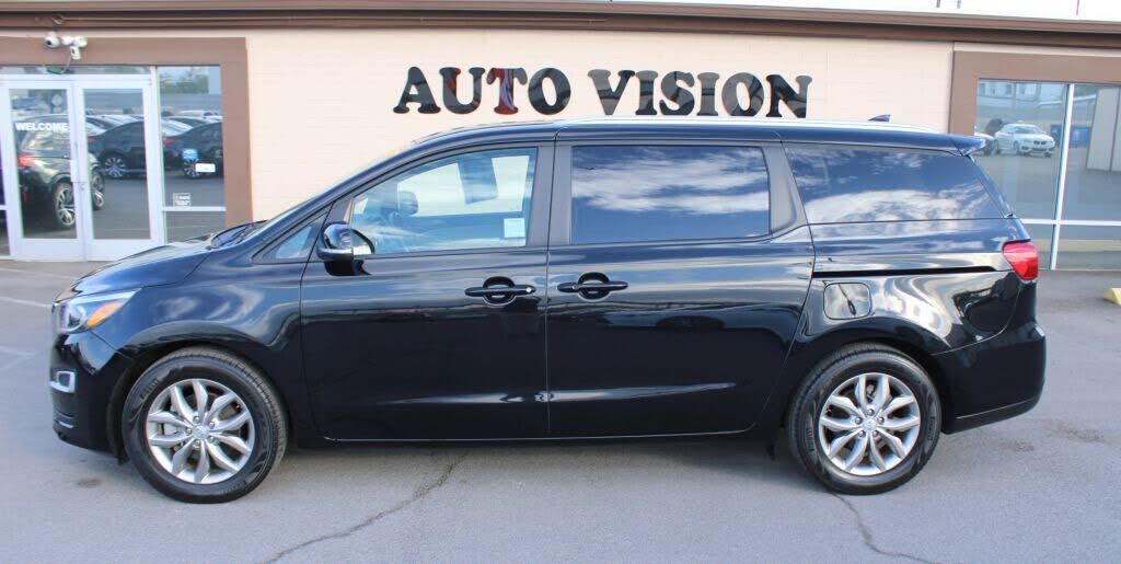 2019 KIA Sedona