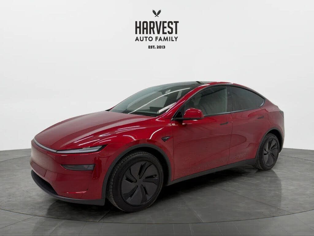 2026 TESLA Model Y