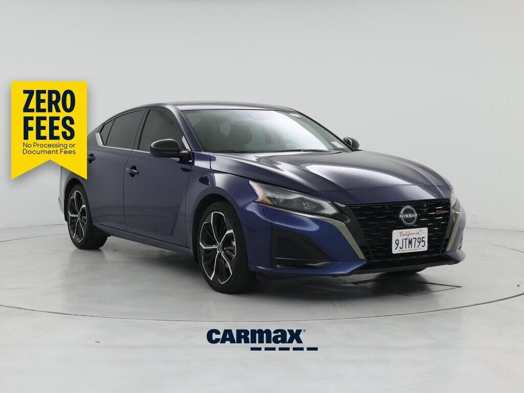2024 NISSAN Altima