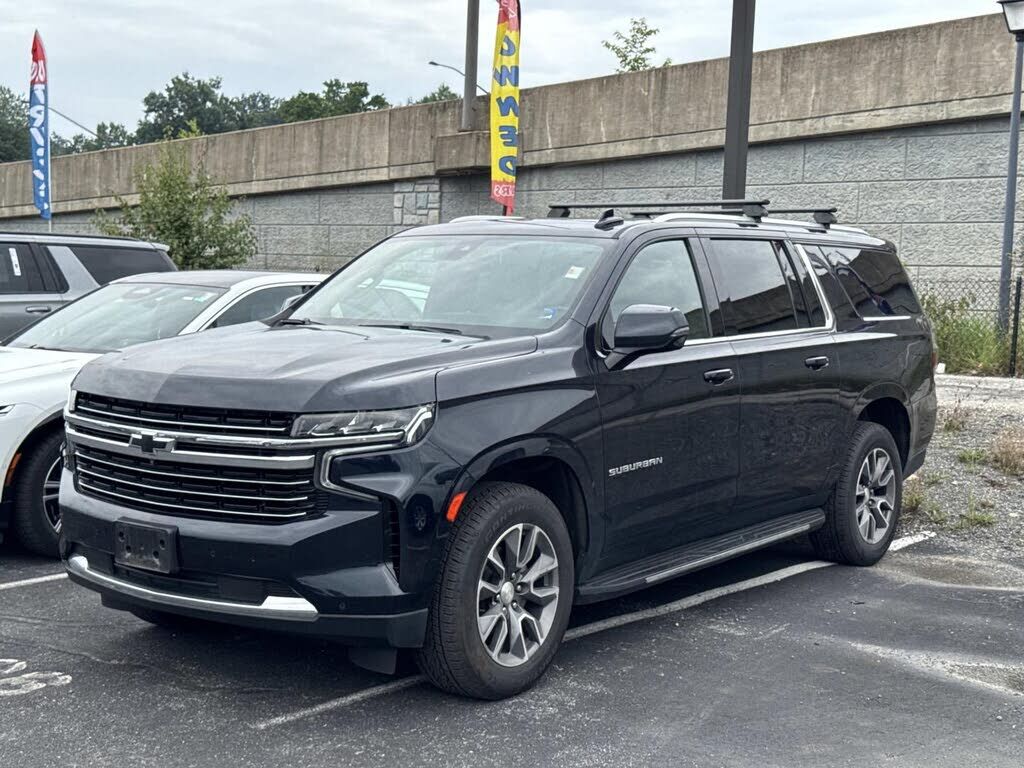 2022 CHEVROLET Suburban