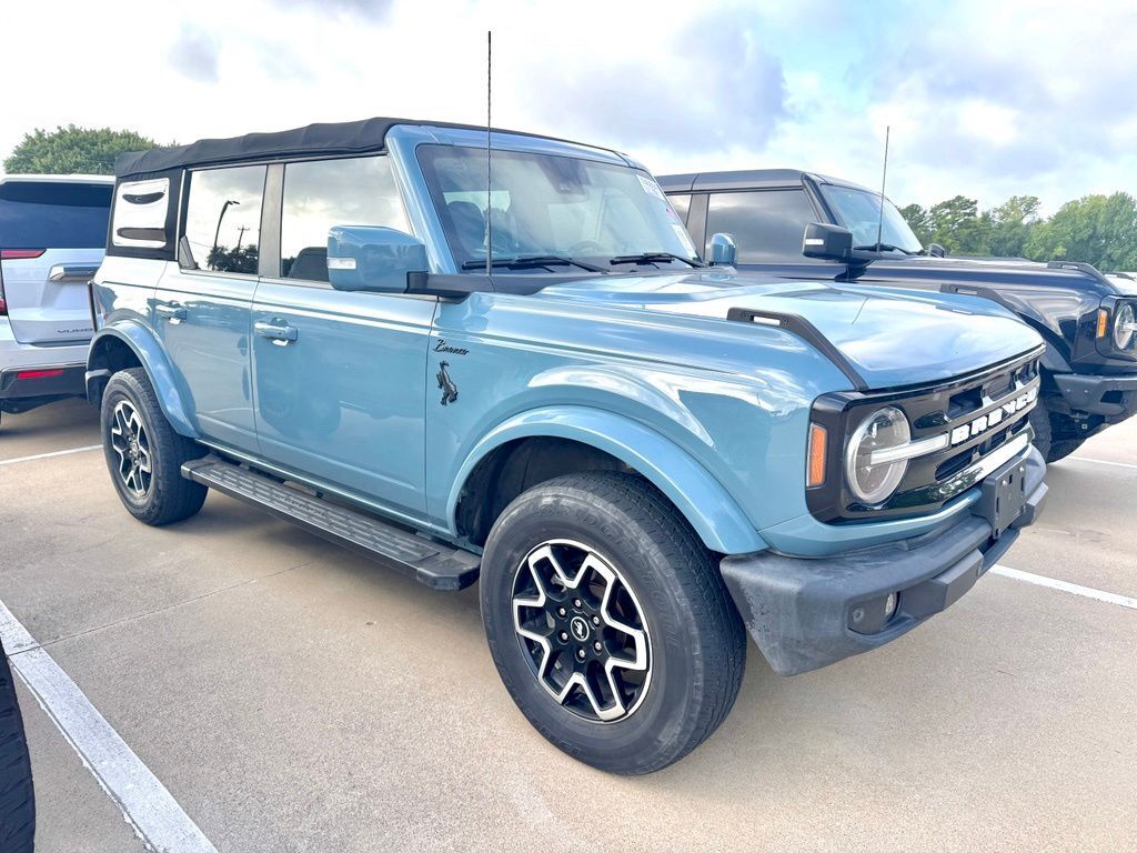 2021 FORD Bronco