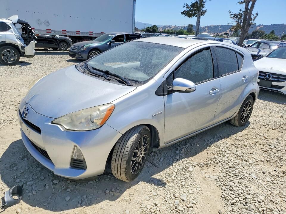 2012 TOYOTA Prius