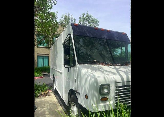 2009 FREIGHTLINER MT 55 Chassis