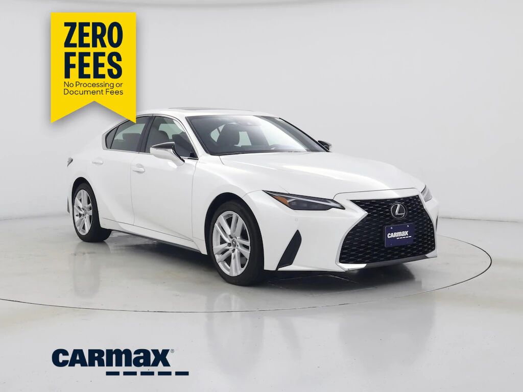 2021 LEXUS IS