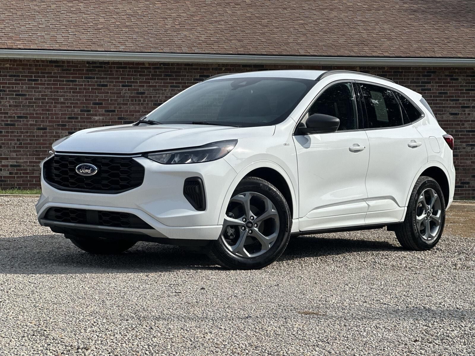 2023 FORD Escape