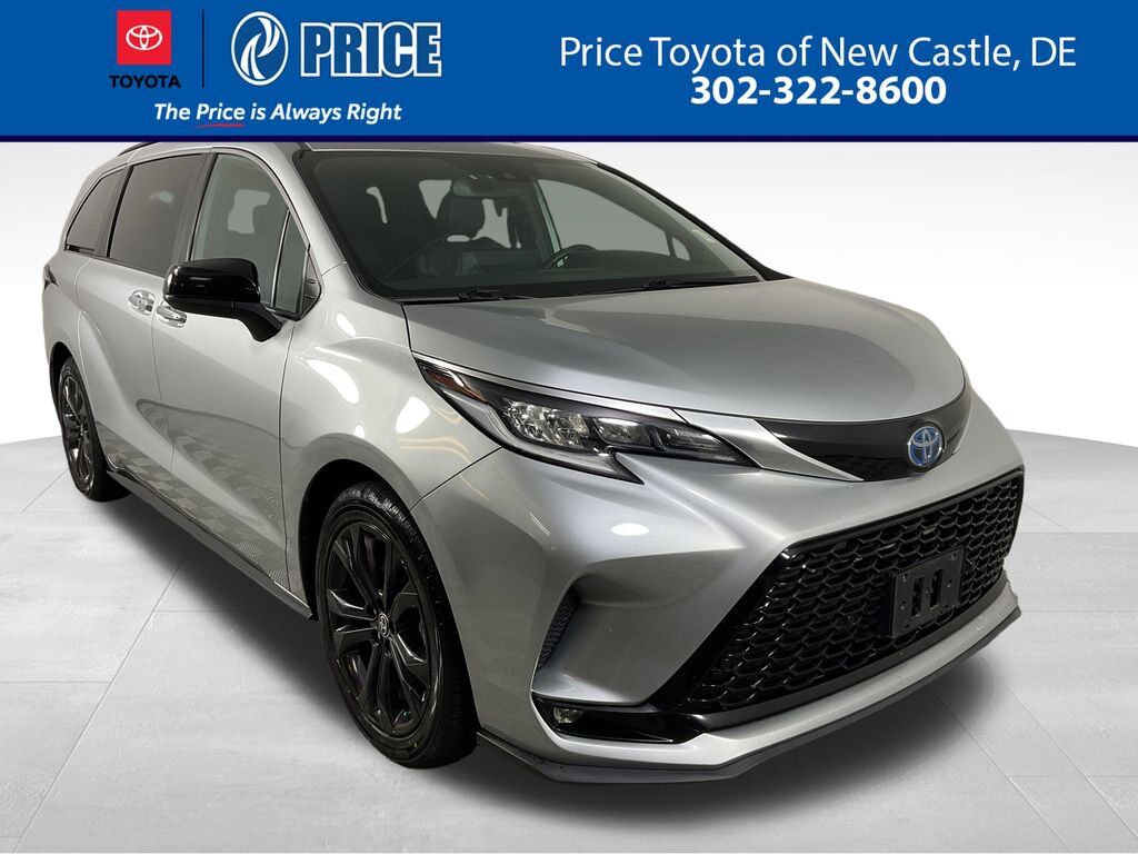 2022 TOYOTA Sienna
