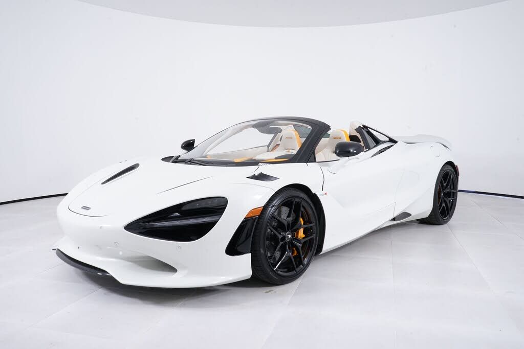 2024 MCLAREN 750S