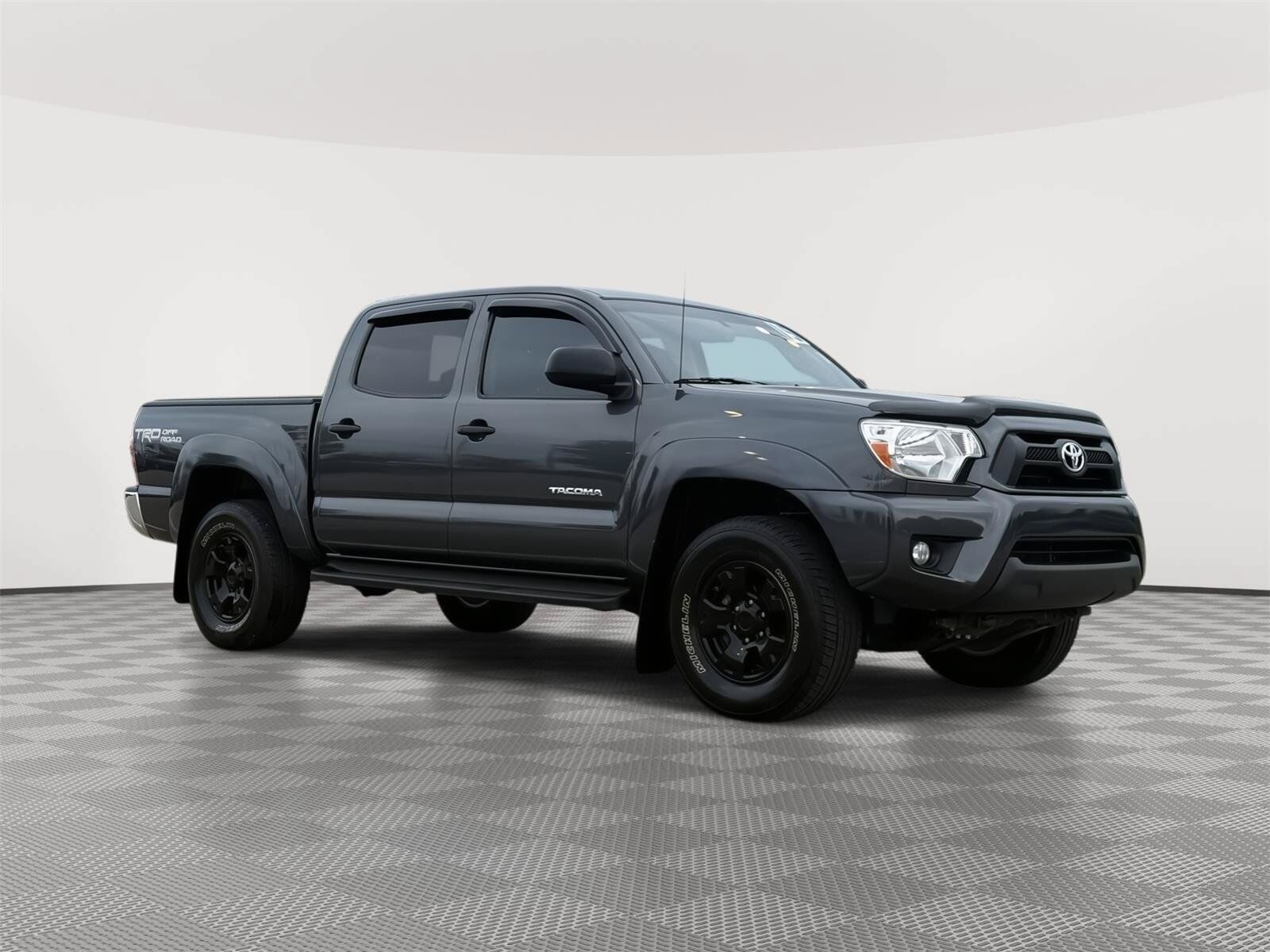 2015 TOYOTA Tacoma