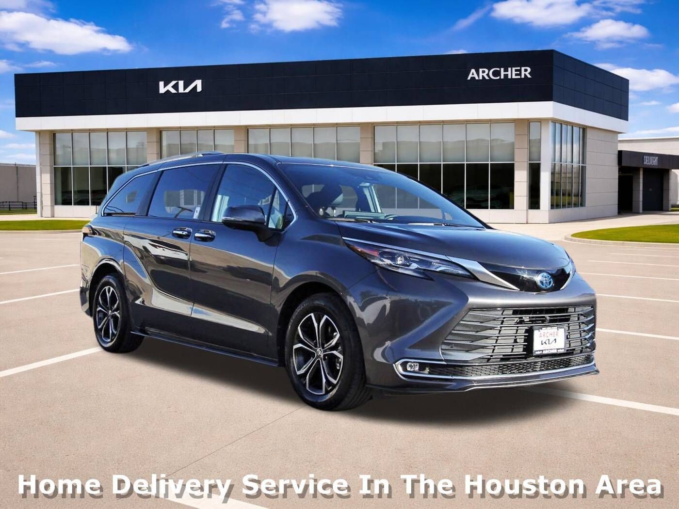 2025 TOYOTA Sienna