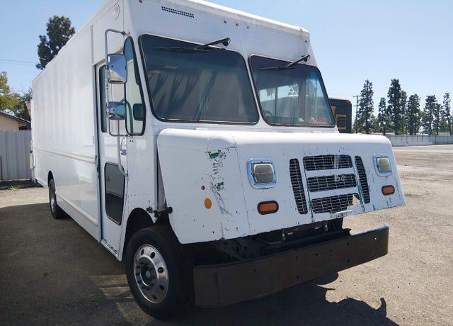 2016 FORD Commercial Chassis