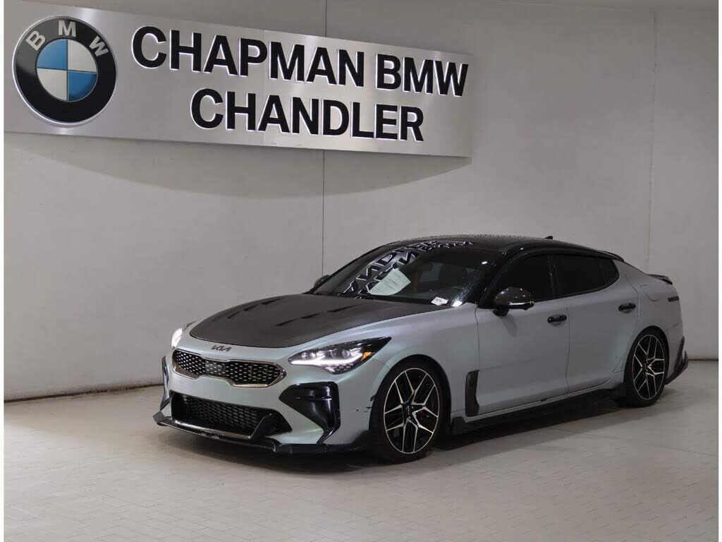 2022 KIA Stinger