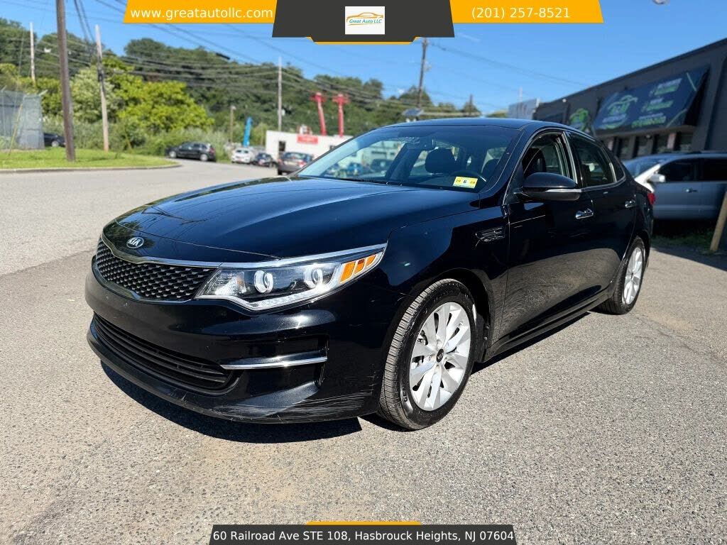 2017 KIA Optima