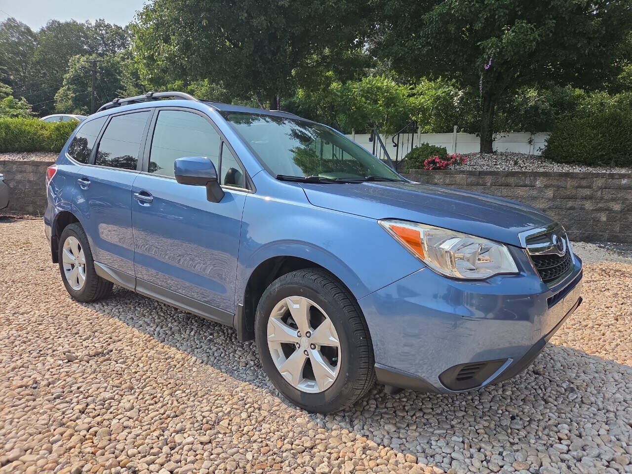 2015 SUBARU Forester