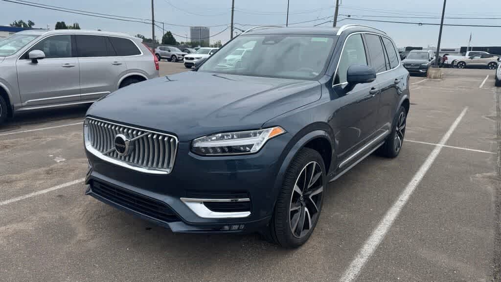 2024 VOLVO XC90