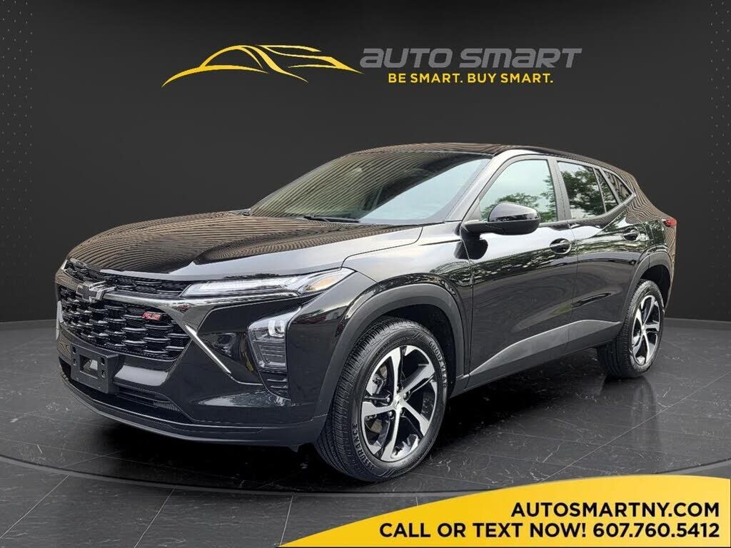 2025 CHEVROLET Trax