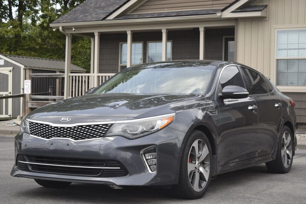 2018 KIA Optima