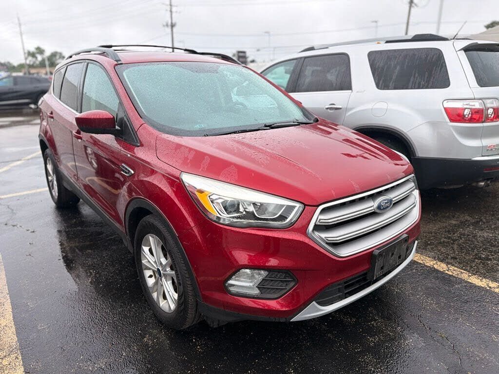 2017 FORD Escape
