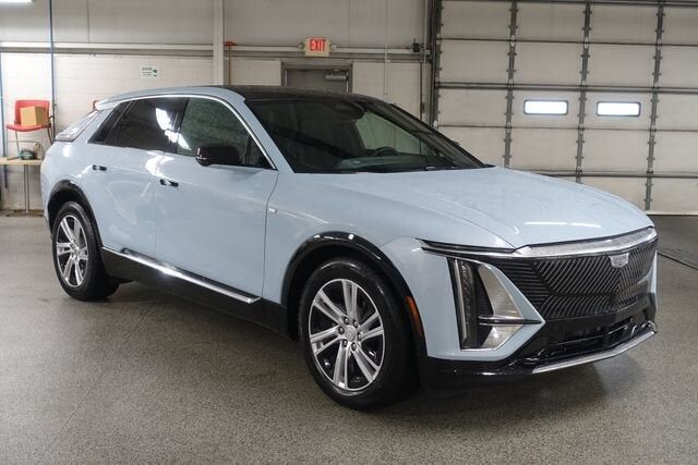 2024 CADILLAC Lyriq