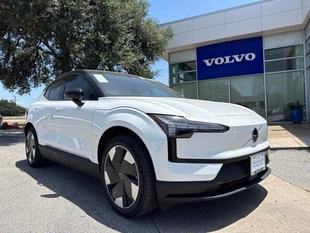 2026 VOLVO EX30