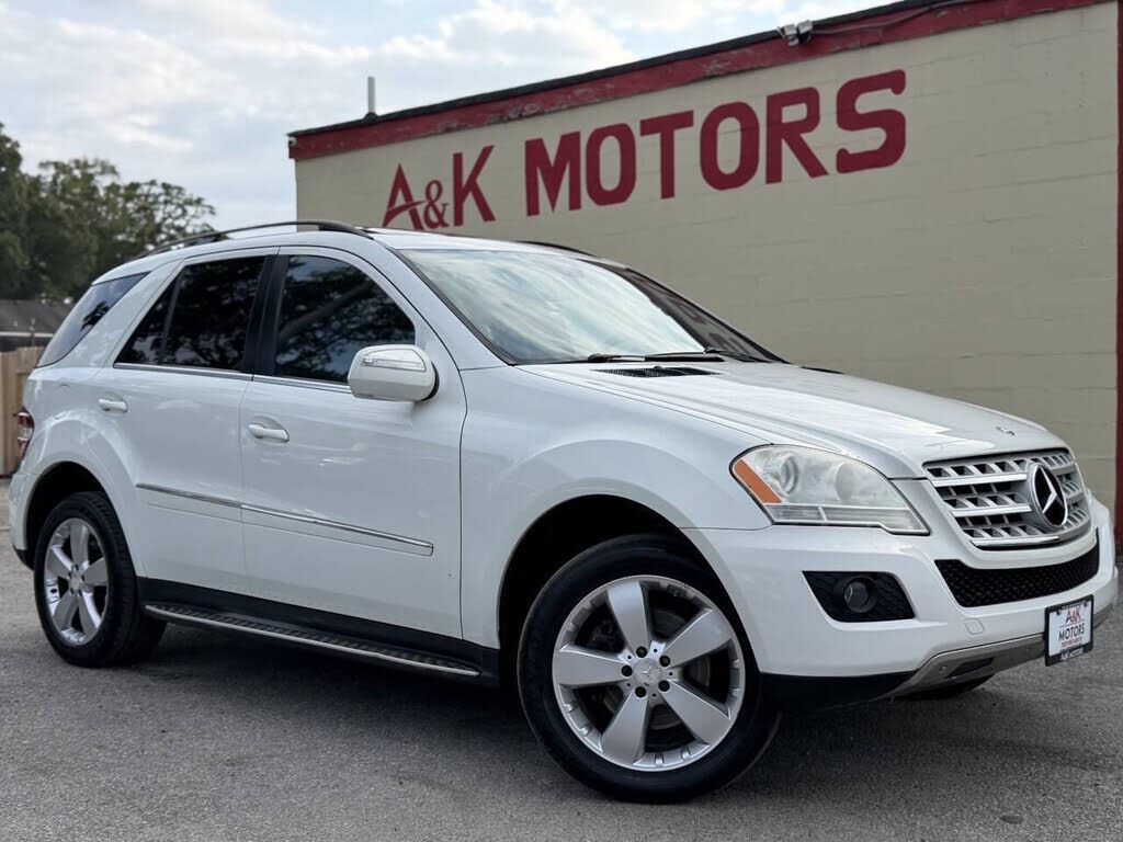 2010 MERCEDES-BENZ M-Class