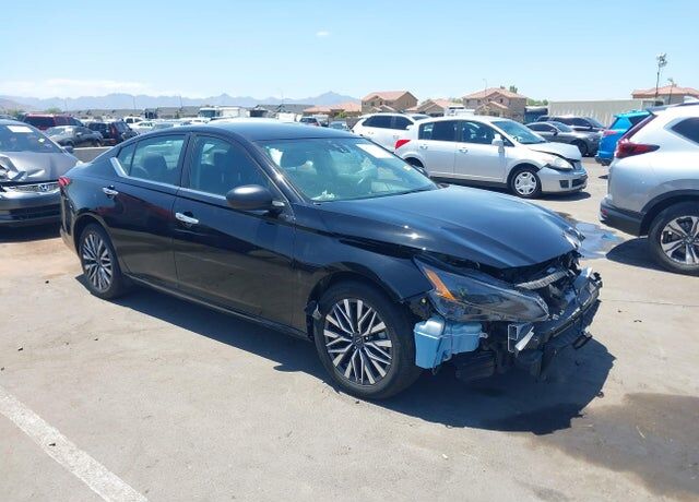 2025 NISSAN Altima