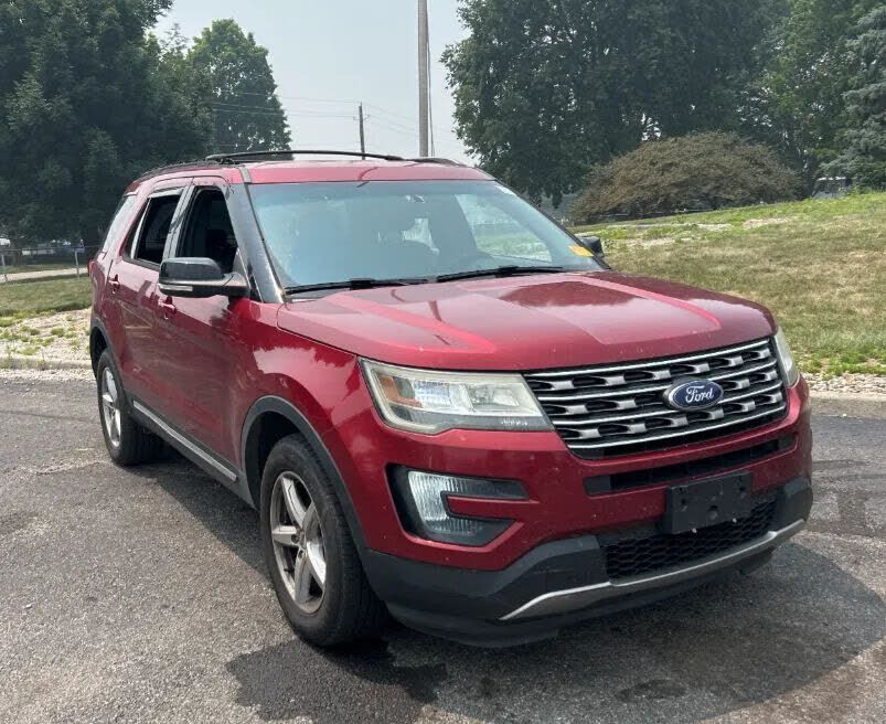2016 FORD Explorer