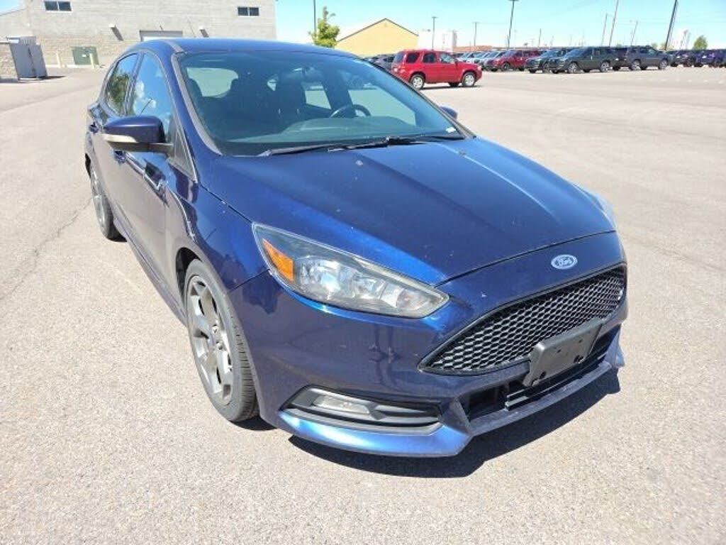 2017 FORD Focus