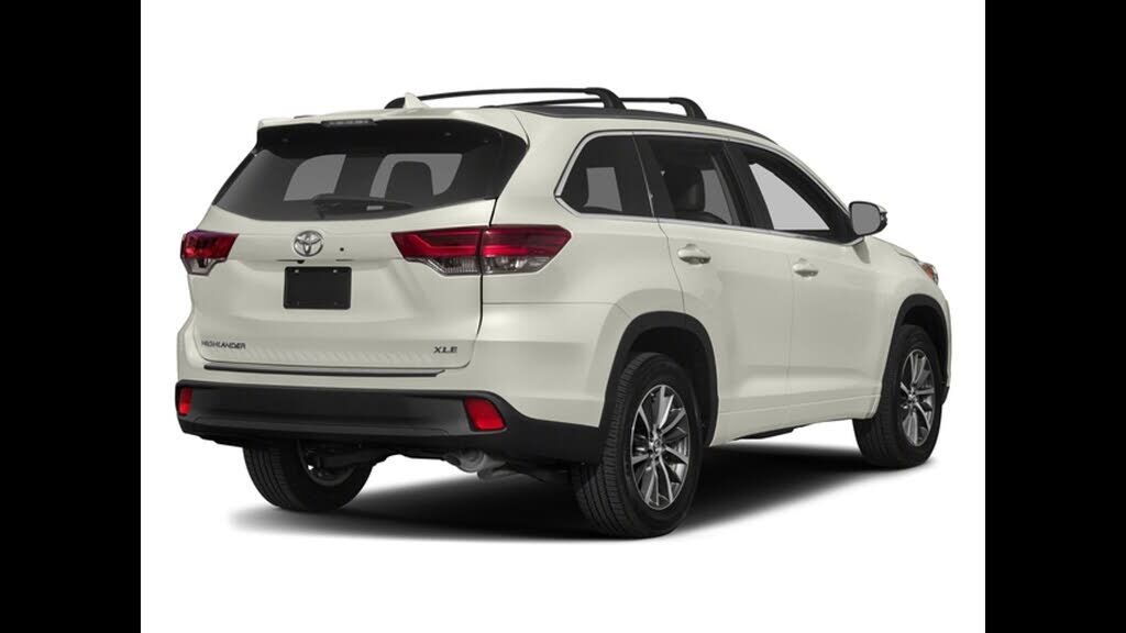 2018 TOYOTA Highlander
