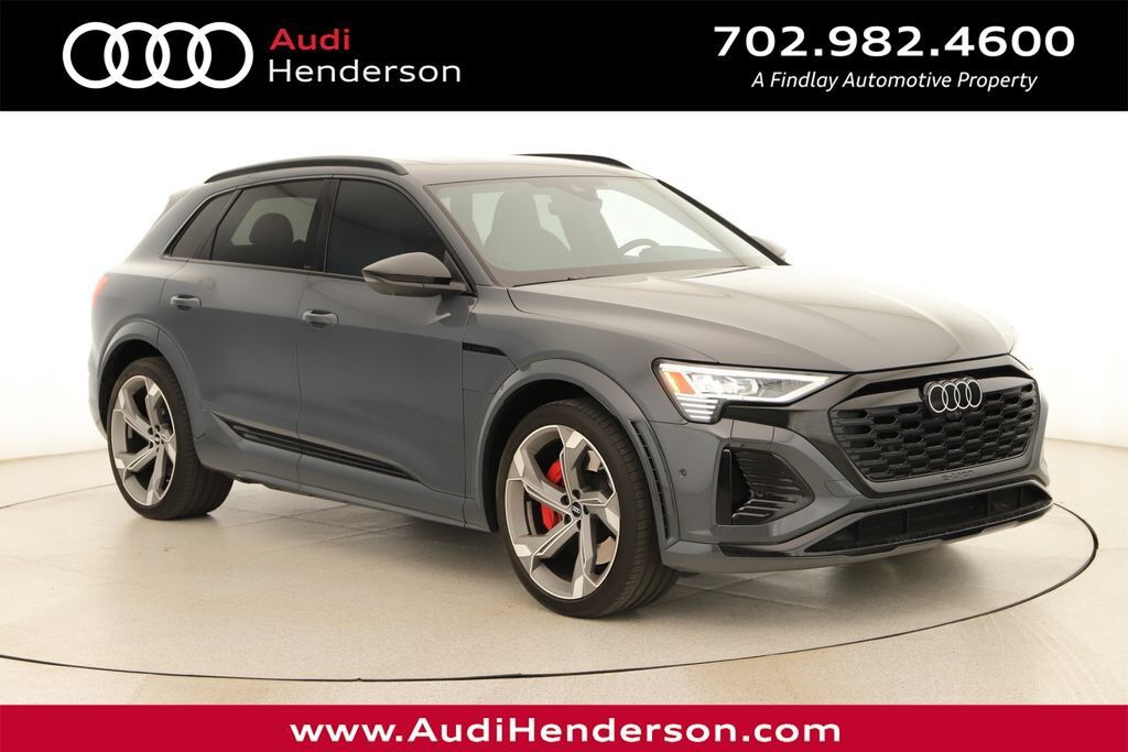 2024 AUDI SQ8