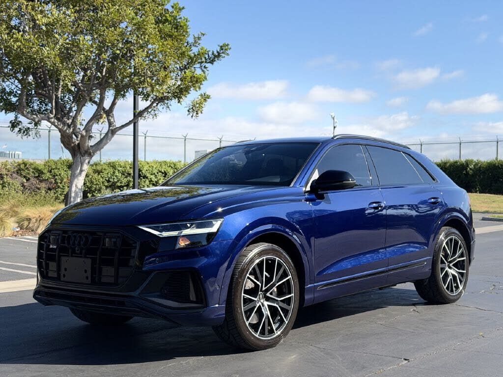 2021 AUDI SQ8