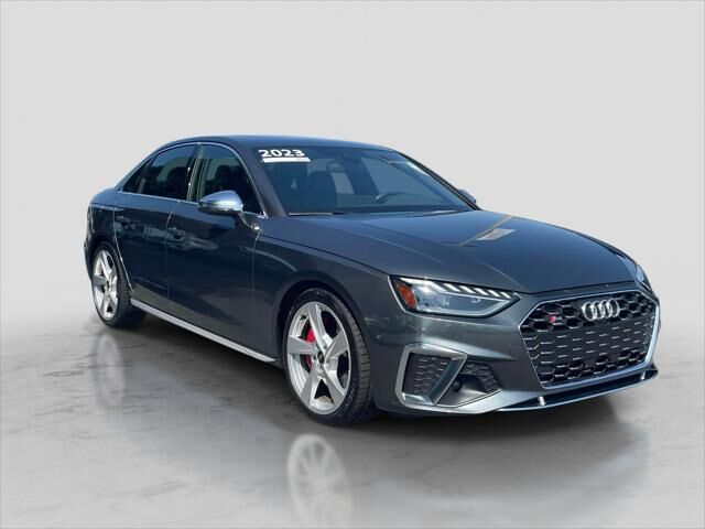 2023 AUDI S4