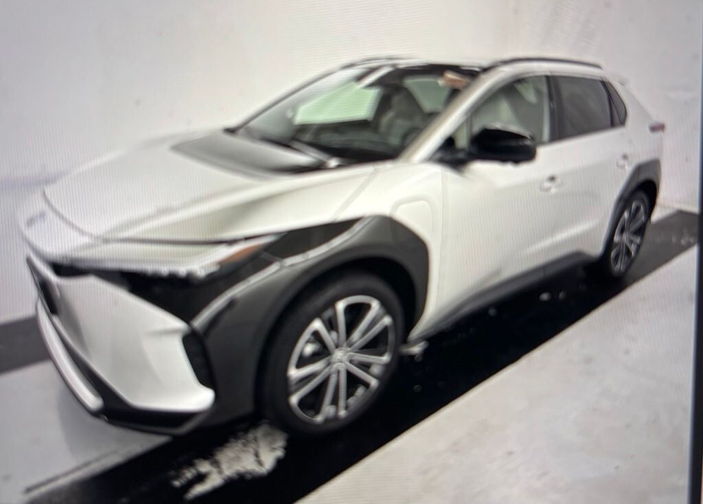 2023 TOYOTA bZ4X