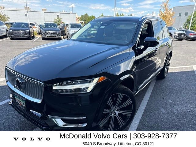 2025 VOLVO XC90