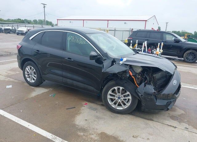 2021 FORD Escape