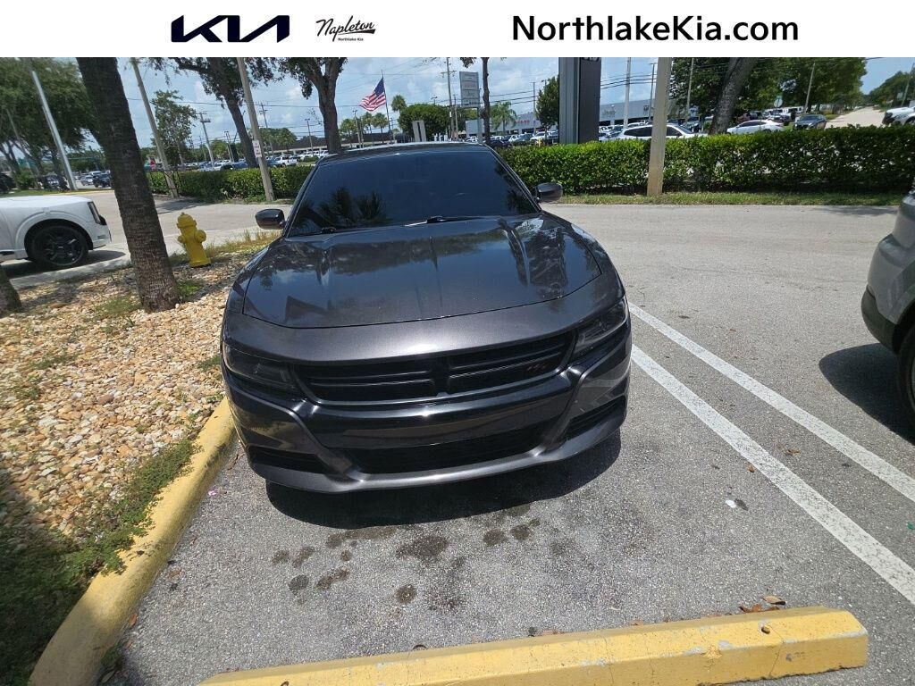 2016 DODGE Charger