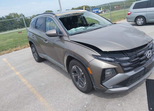 2025 HYUNDAI Tucson