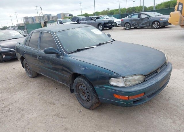 1993 TOYOTA Camry