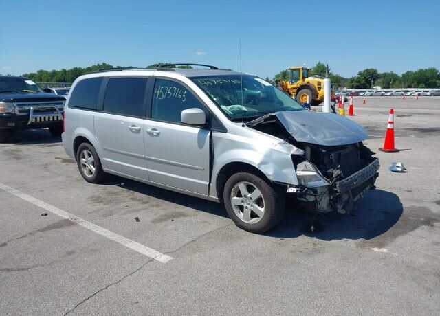 2010 DODGE Grand Caravan