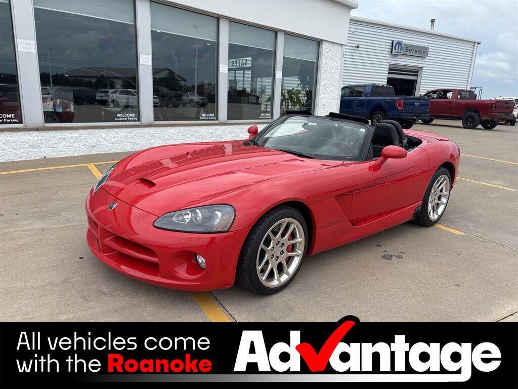 2004 DODGE Viper