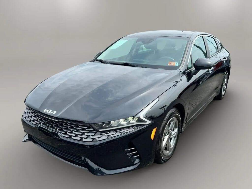 2022 KIA K5