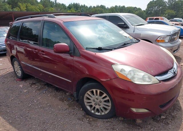 2008 TOYOTA Sienna