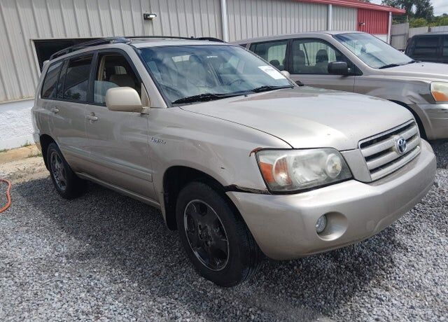 2005 TOYOTA Highlander