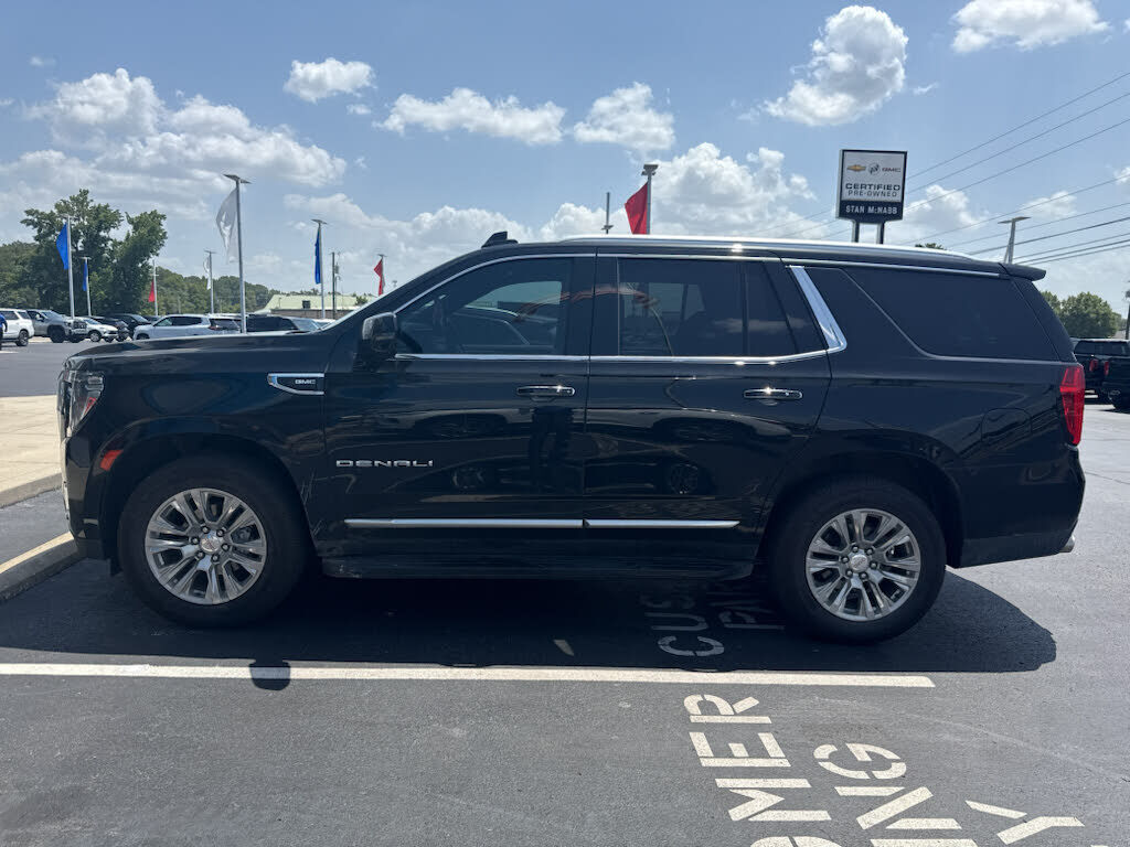 2023 GMC Yukon