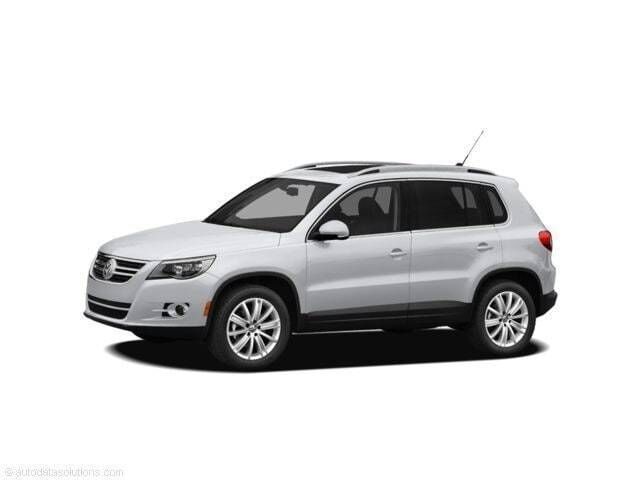 2011 VOLKSWAGEN Tiguan