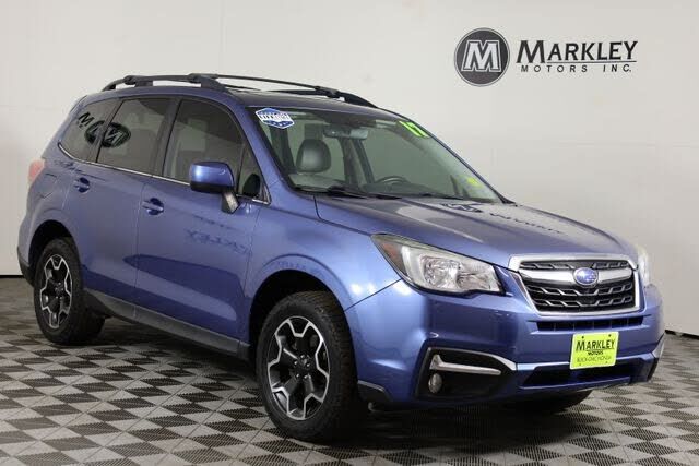 2017 SUBARU Forester